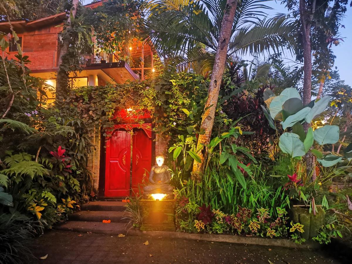 Villa Rimba Ubud Тегаллаланг Экстерьер фото